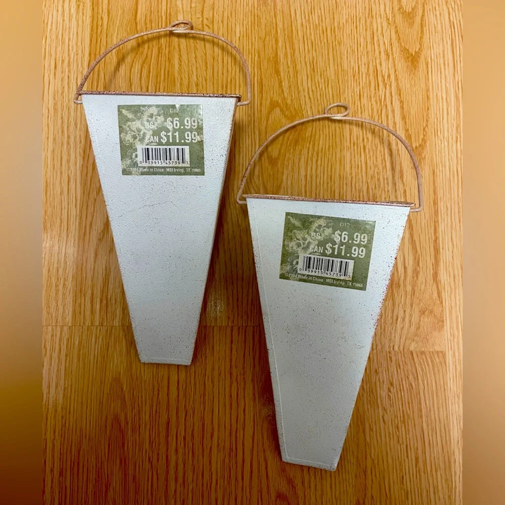 Metal Wall Planter Holders - Picture 2 of 2